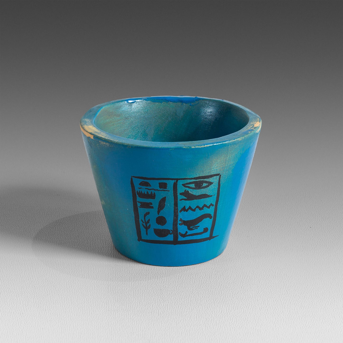 Nesikhonsu cup