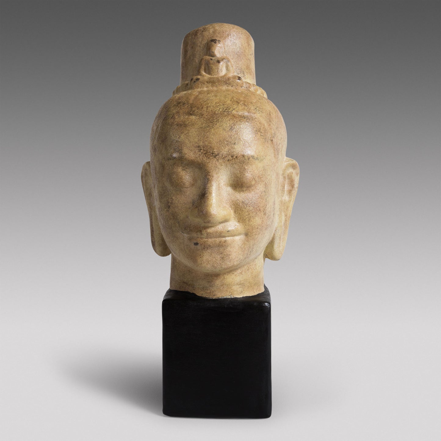 Large Buddha head