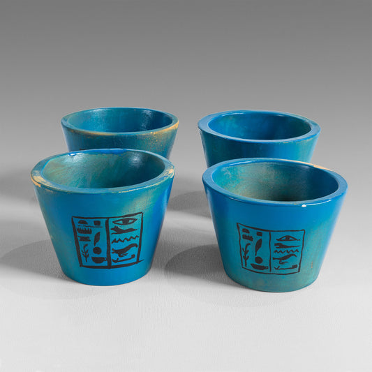 4 small Nesikhonsou cups