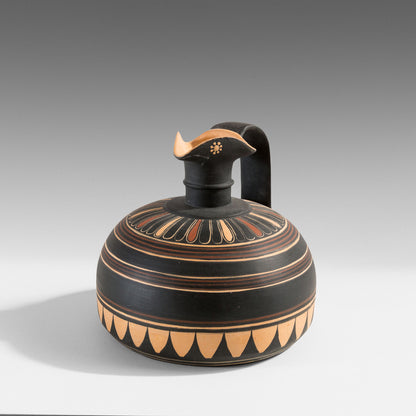 Corinthian Œnochoe with a flat base