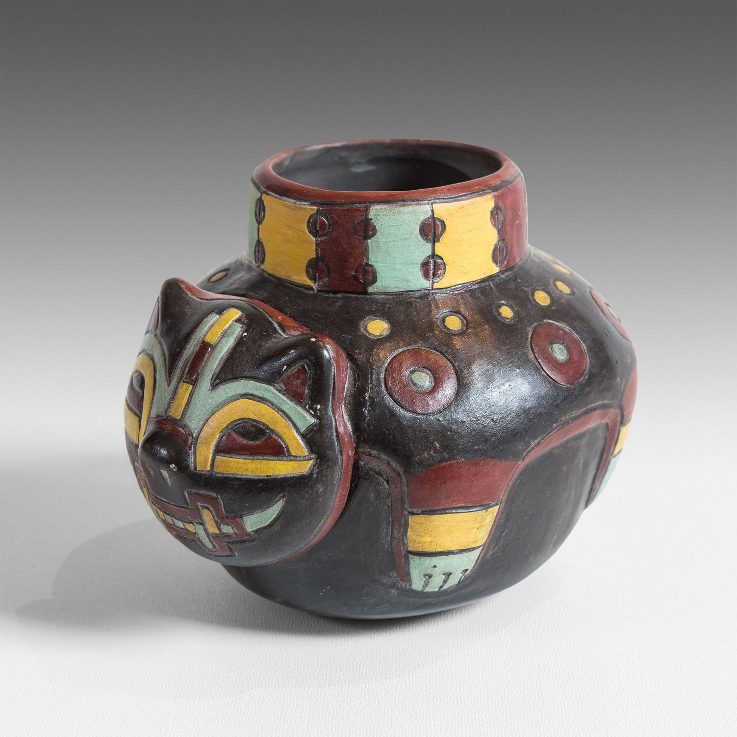 Small Paracas jaguar vase