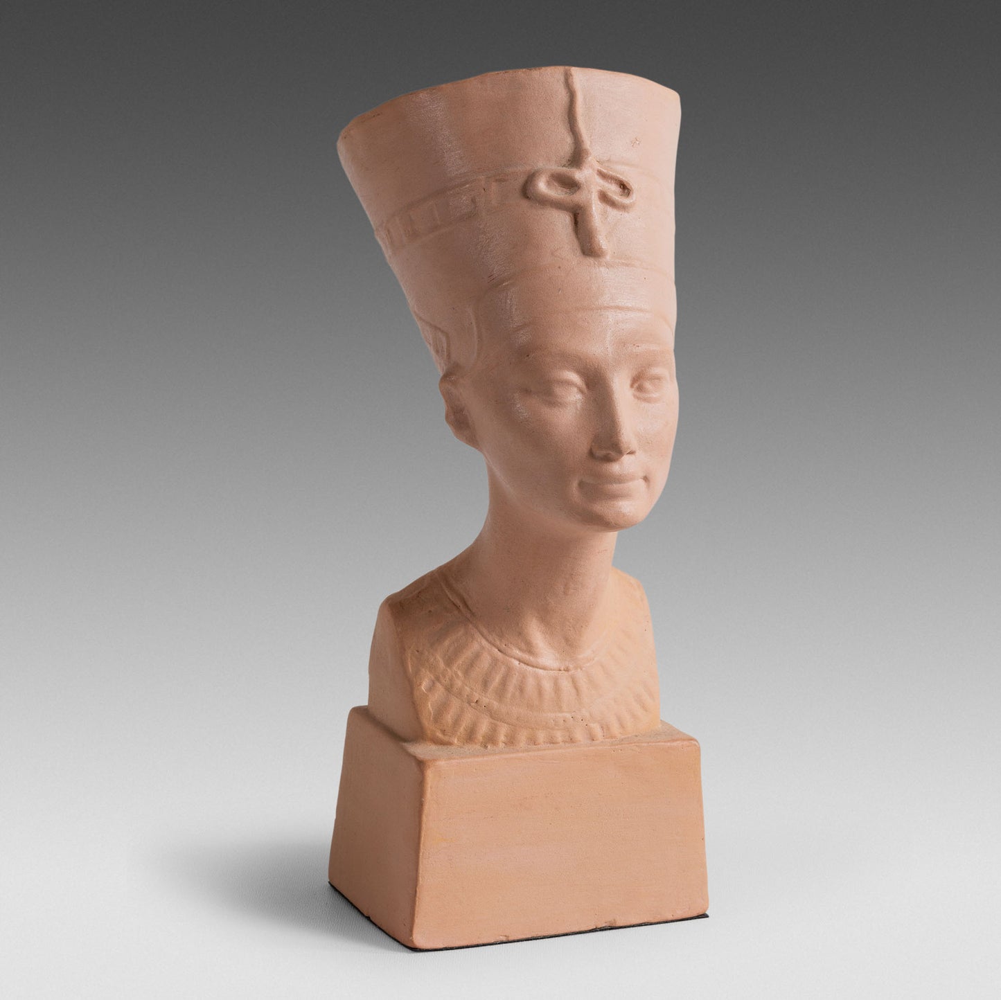 Bust of Queen Nefertiti - Berlin