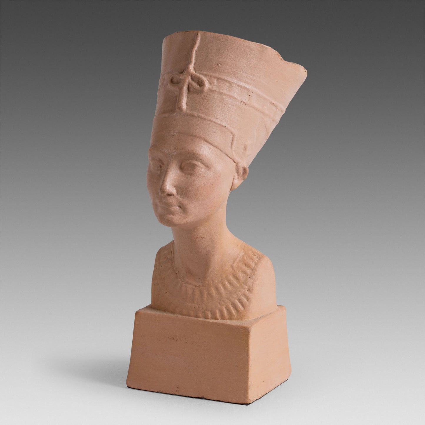 Bust of Queen Nefertiti - Berlin